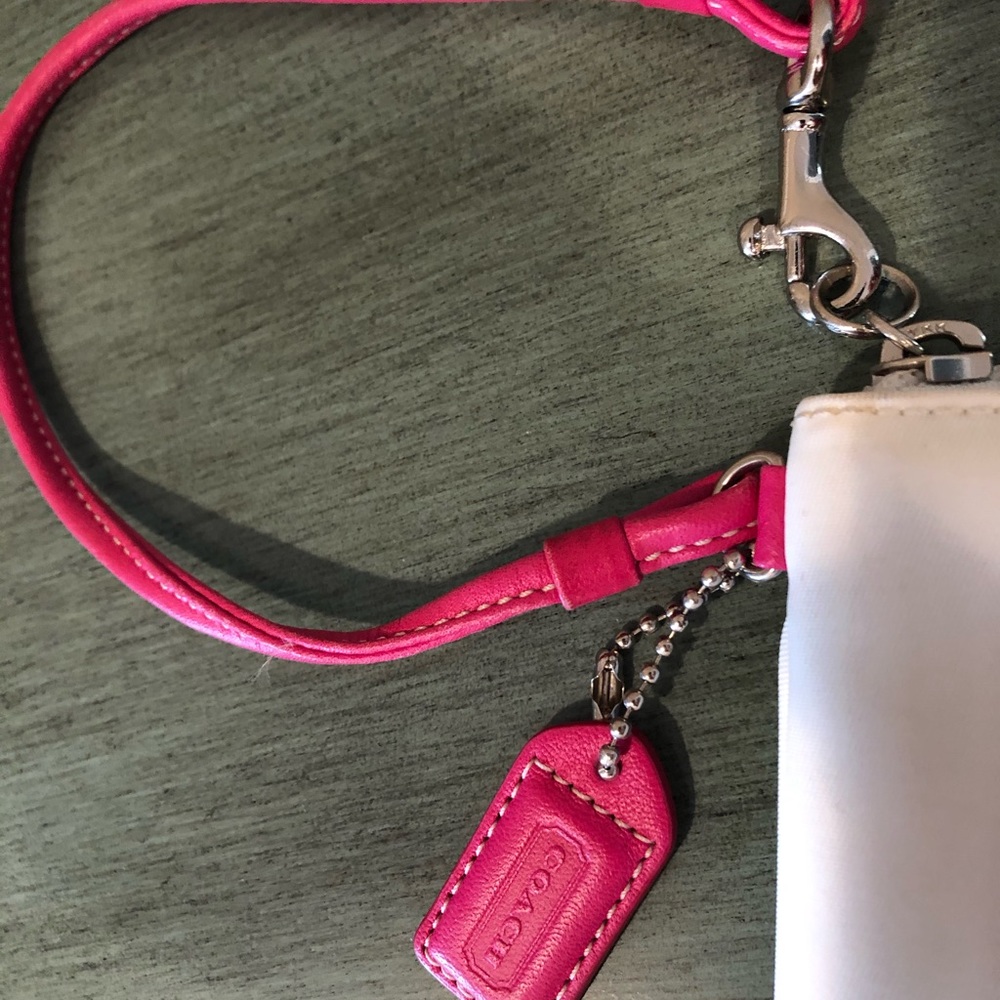 2 Coach wristlets - Picture 9 of 12